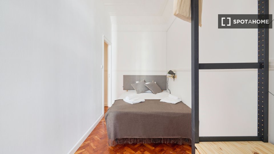 Double room Lisbon, 7 beds — photo 2