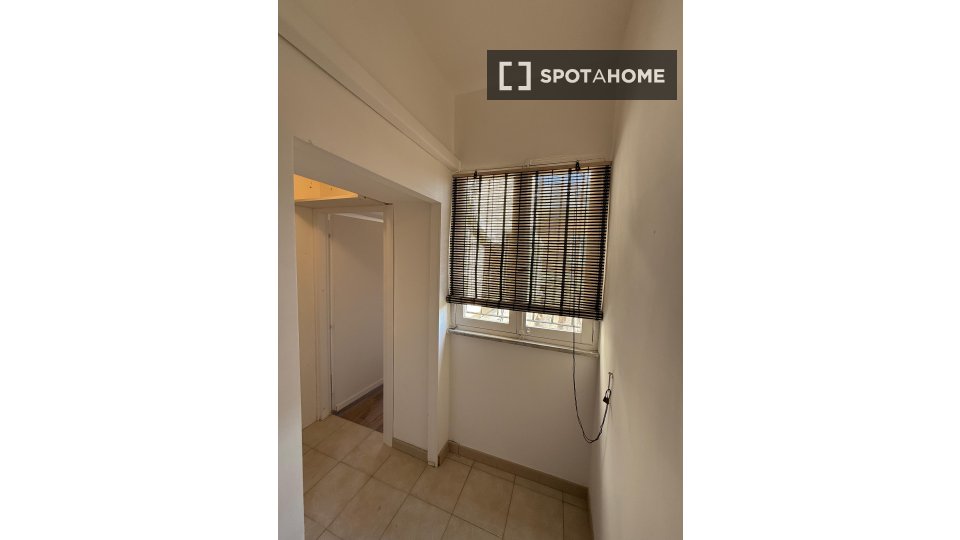Apartment Rome, 3 beds — photo 28