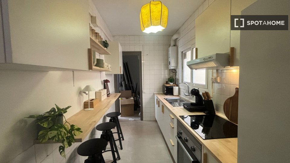 Double room Barcelona, 8 beds, 220m² — photo 6
