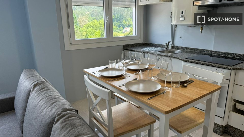 Apartment Vigo, 3 beds, 80m² — photo 3