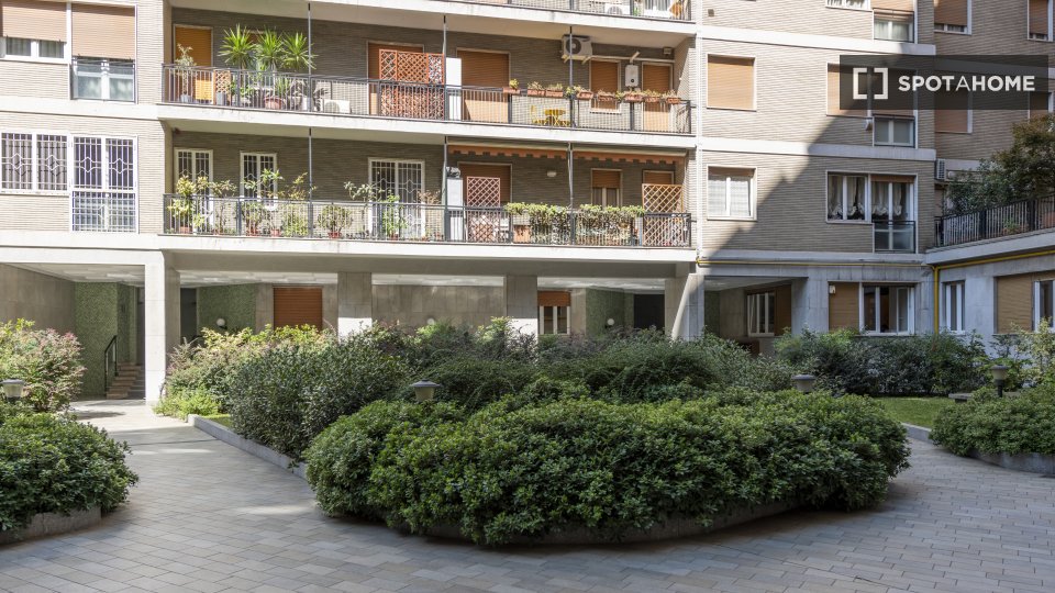Apartment mono Milan, 28m² — photo 3
