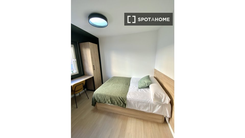 Double room Madrid, 12 beds — photo 20