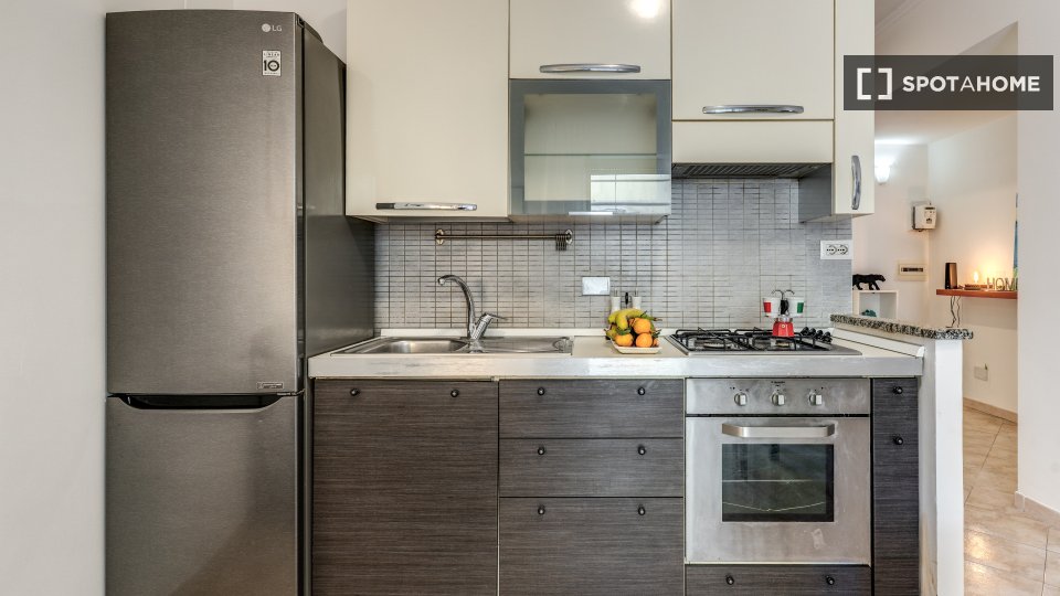 Apartment Rome, 2 beds, 80m² — photo 18