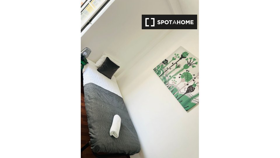 Apartment Lisbon, 1 bed — photo 14