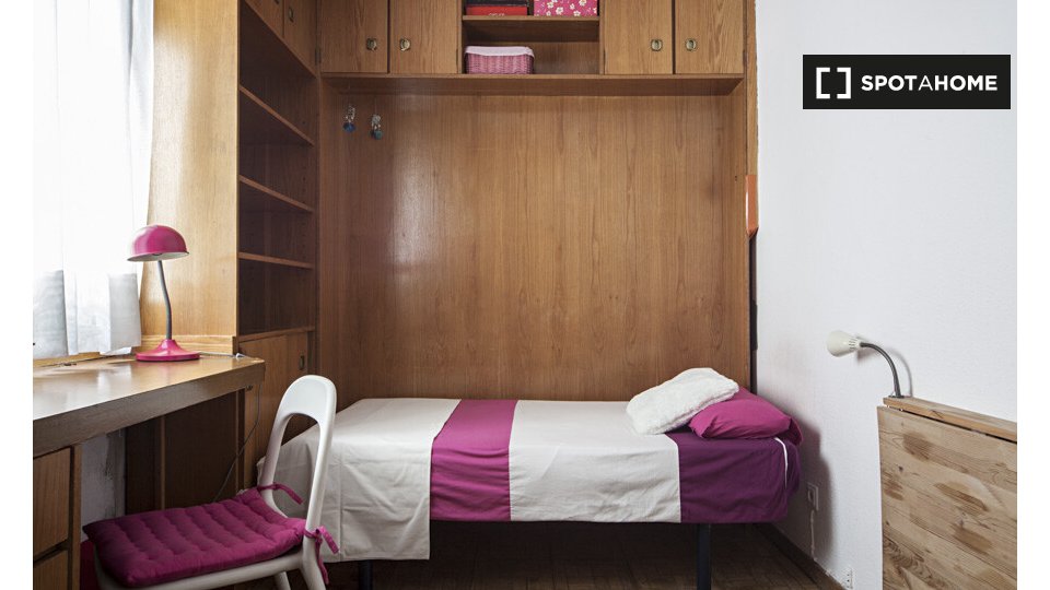 Double room Alcala_De_Henares, 6 beds, 180m² — photo 6