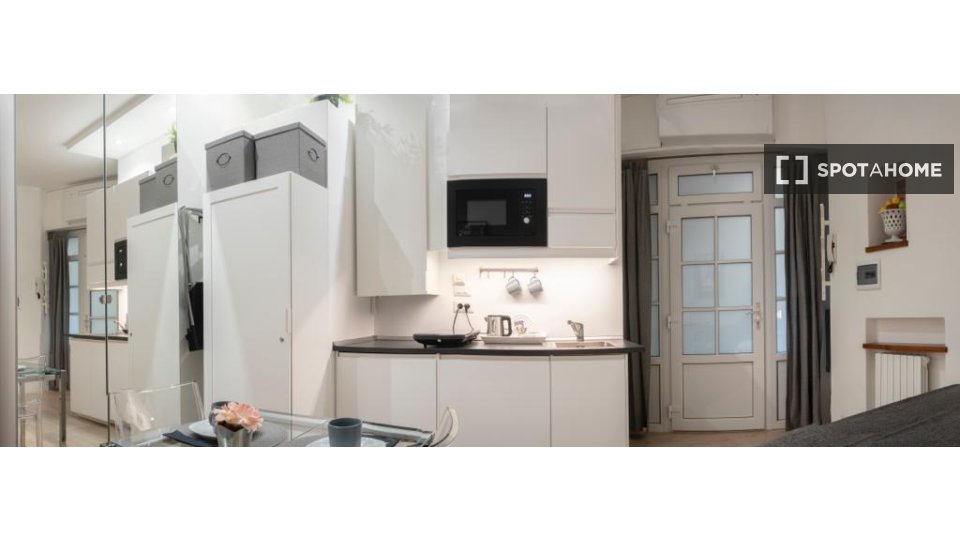 Apartment mono Milan, 28m² — photo 2