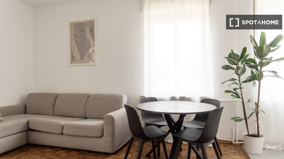 Apartment Milan, 2 beds, 70m² — photo 26