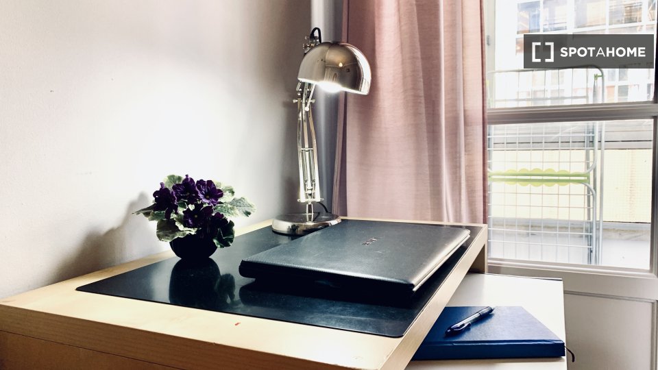 Double room Lisbon, 4 beds, 60m² — photo 28