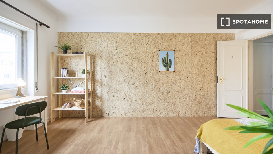 Double room Lisbon, 6 beds — photo 19