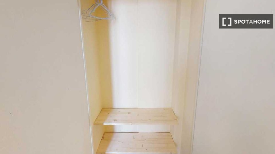 Double room Toulouse, 3 beds, 60m² — photo 18