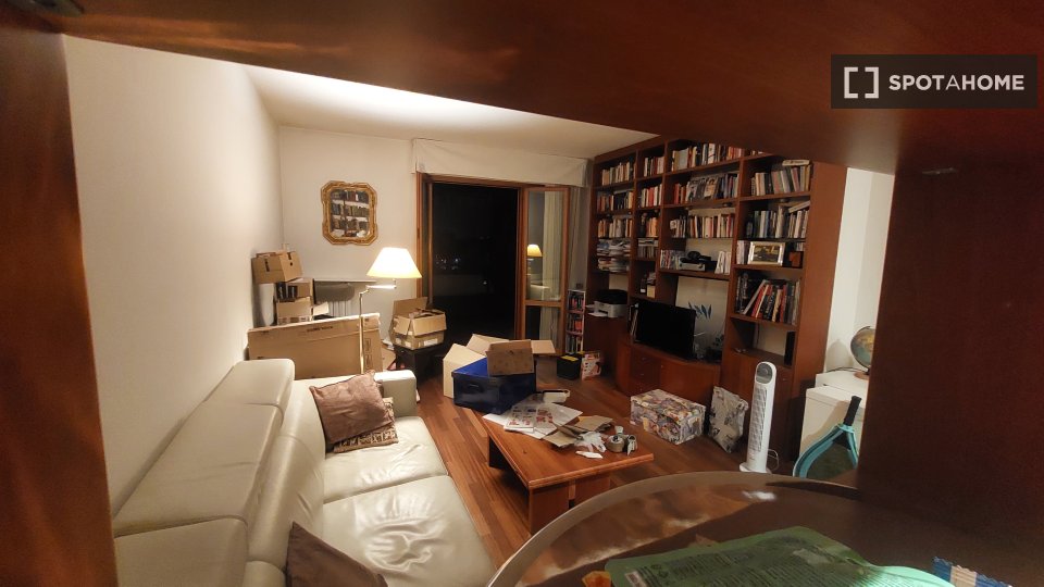 Double room Milan, 2 beds — photo 2