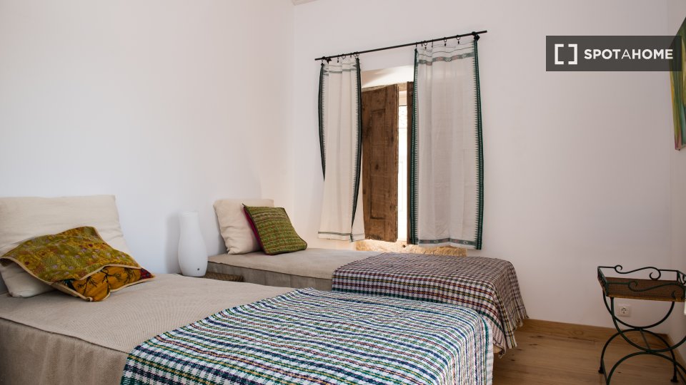 Apartment Lisbon, 3 beds, 100m² — photo 5