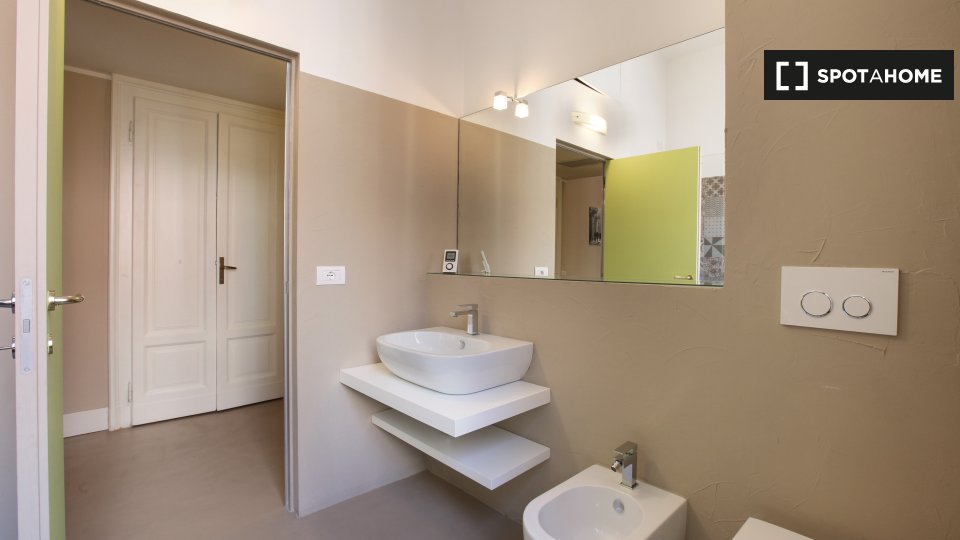 Apartment Milan, 1 bed, 75m² — photo 15