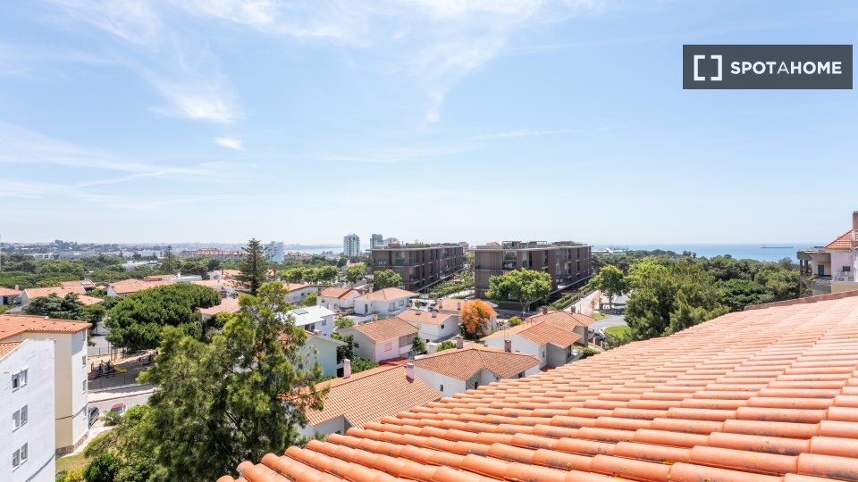 Apartment Lisbon, 4 beds, 280m² — photo 1