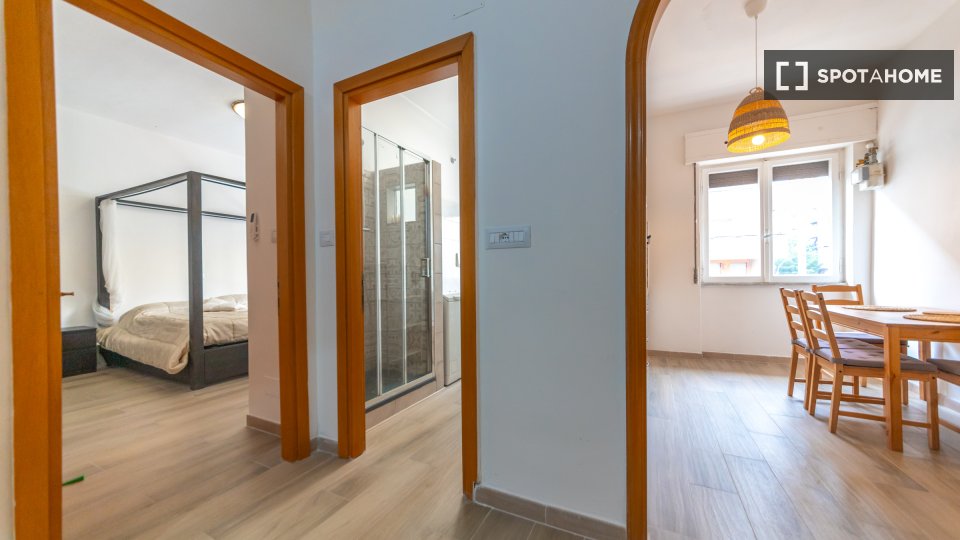 Double room Rome, 2 beds, 70m² — photo 8