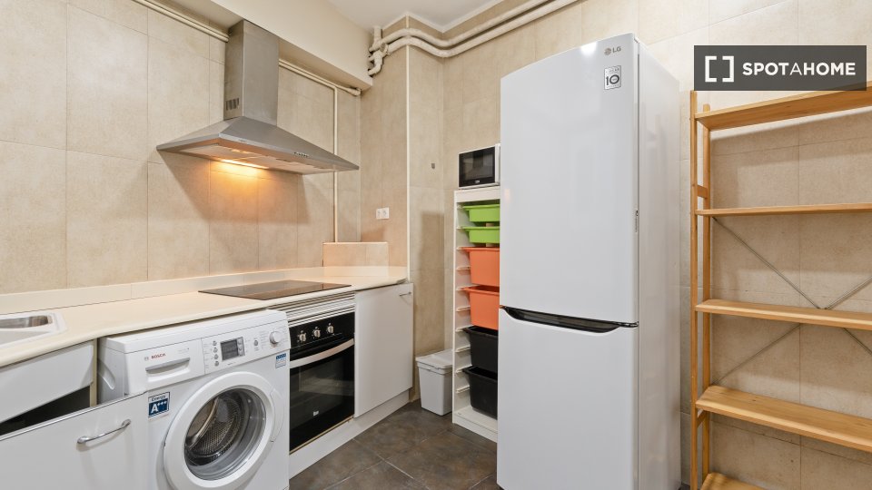 Double room Barcelona, 8 beds, 150m² — photo 50