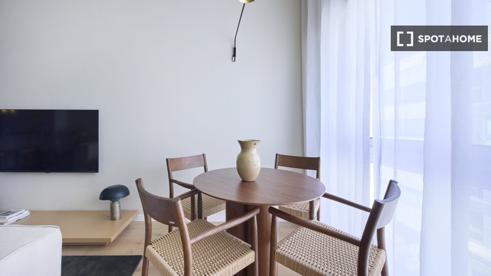 Apartment Lisbon, 1 bed — photo 10