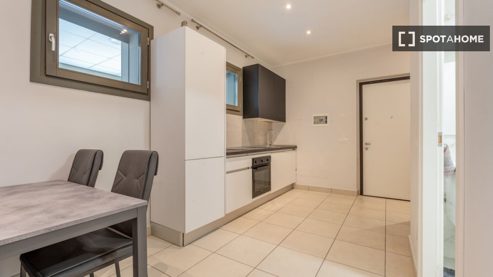 Apartamento Milán, 2 habitaciones, 70m² — foto 14