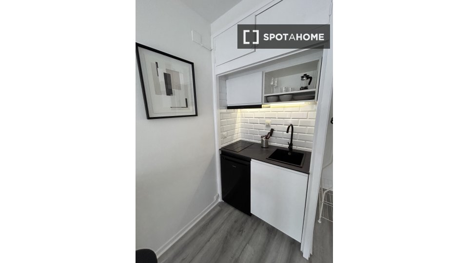 Apartment mono Barcelona, 26m² — photo 7