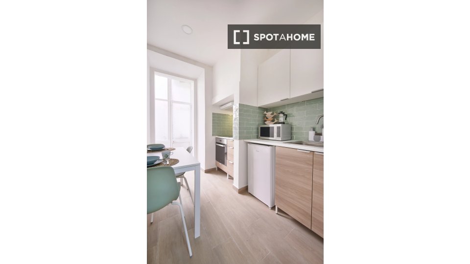 Apartment Lisbon, 1 bed — photo 6