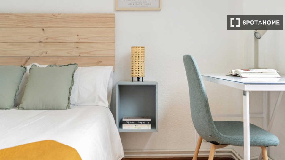 Double room Madrid, 10 beds — photo 31