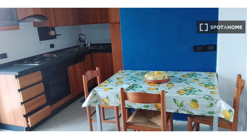 Double room Milan, 1 bed — photo 8