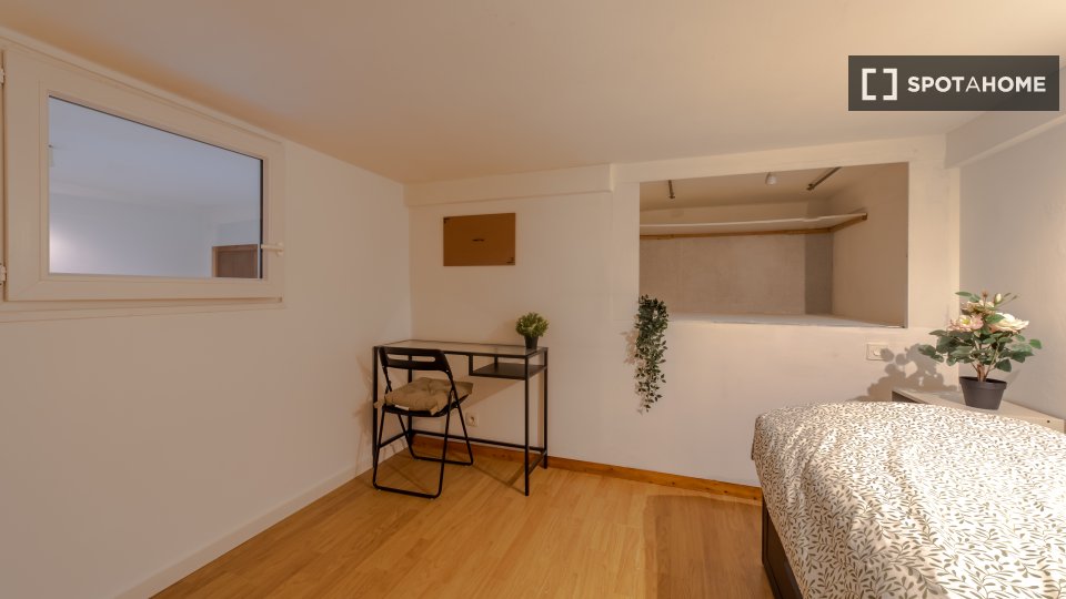 Apartment Paris, 2 beds, 65m² — photo 10