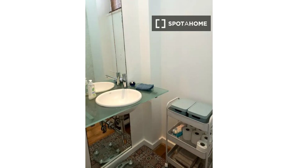 Apartment Lisbon, 1 bed — photo 10