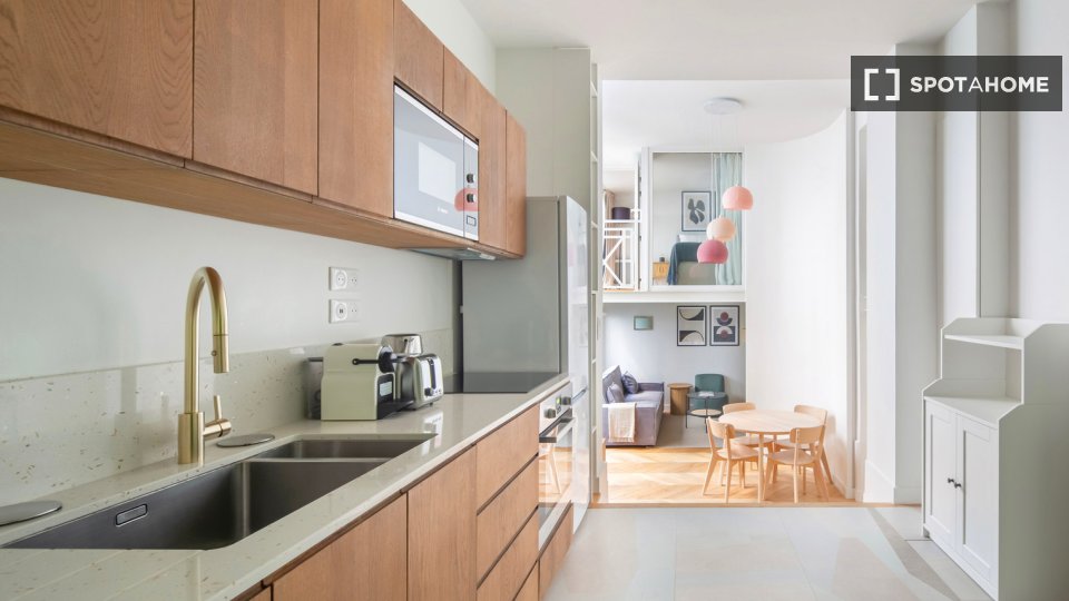 Apartment Paris, 2 beds, 67m² — photo 13