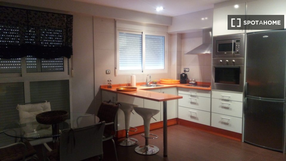 Apartment mono Valencia, 59m² — photo 1