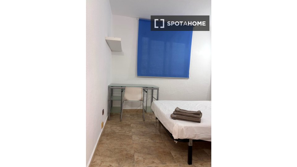 Apartment Valencia, 2 beds, 70m² — photo 15