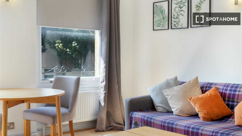 Apartment London, 1 bed — photo 2