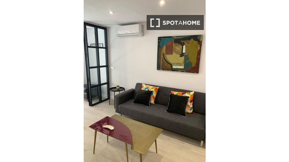 Apartment mono Granada, 40m² — photo 1