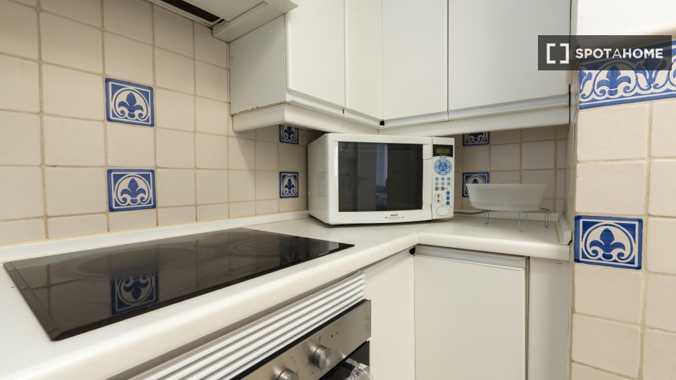 Double room Madrid, 5 beds — photo 44