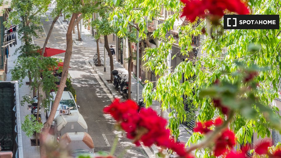 Apartment Barcelona, 2 beds, 60m² — photo 14
