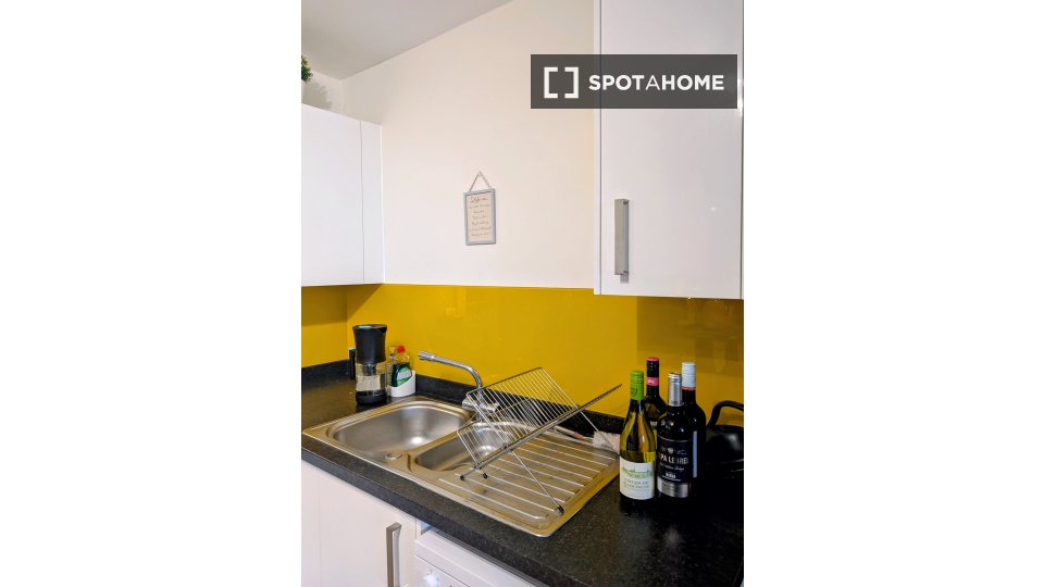 Apartment London, 2 beds — photo 5