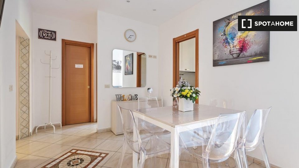 Apartment Rome, 2 beds — photo 8