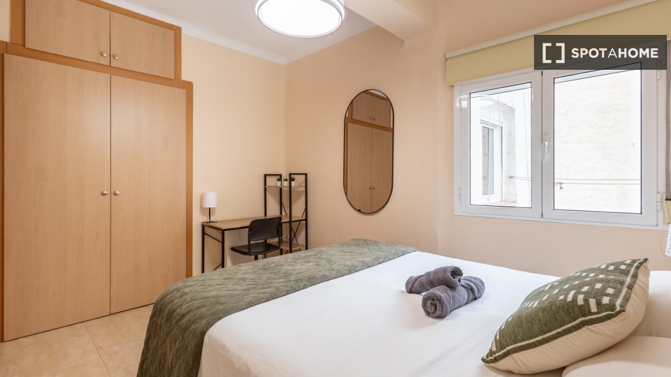 Double room Granada, 6 beds — photo 2