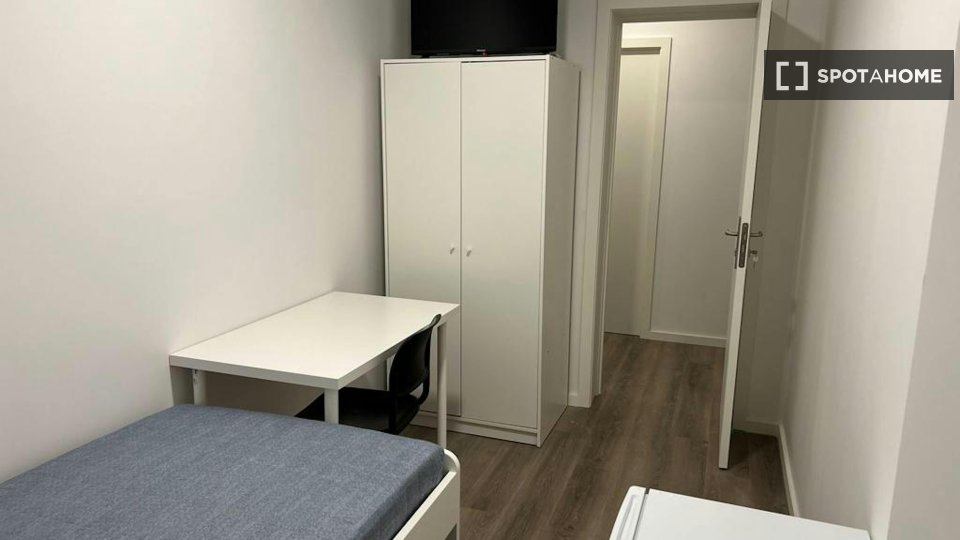Double room Porto, 8 beds — photo 16