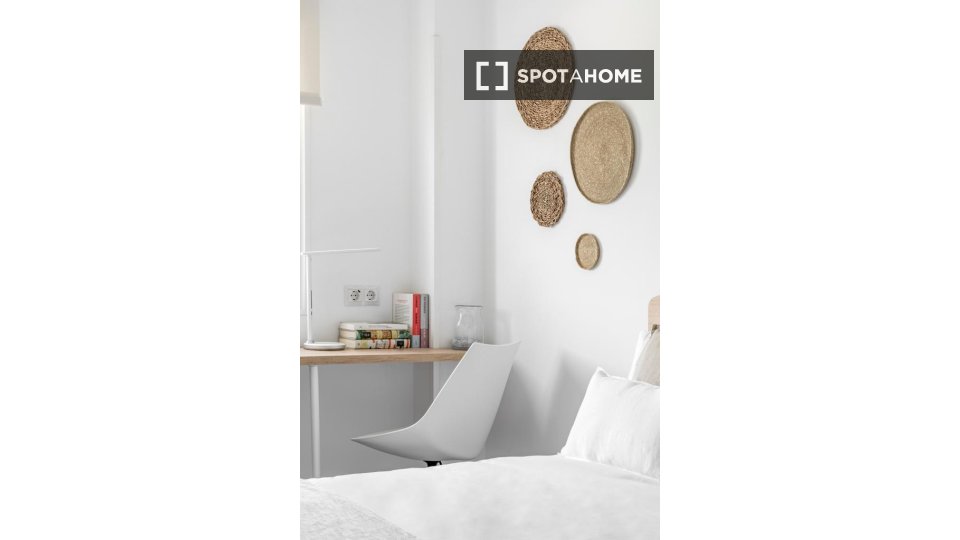 Double room Madrid, 4 beds — photo 1