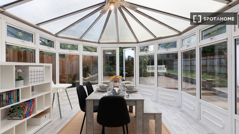 Apartment London, 4 beds, 130m² — photo 11