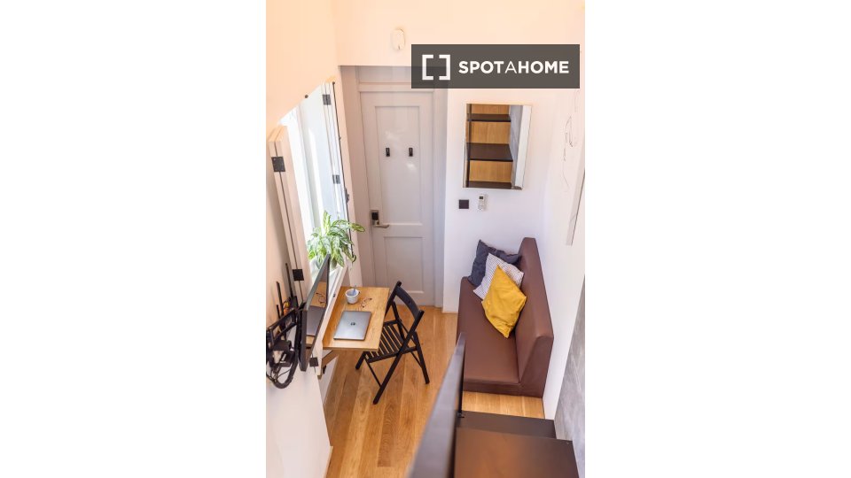Apartment mono Lisbon — photo 11
