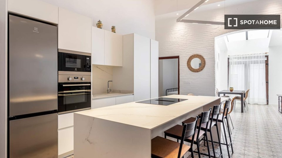 Piso en alquiler de 4 habitaciones en Cabanyal-Canyamelar