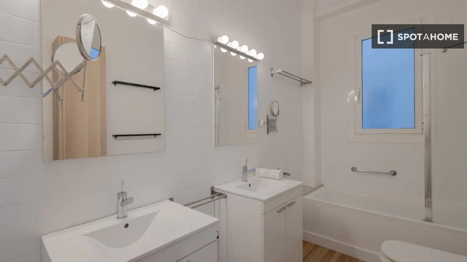 Double room Valencia, 6 beds — photo 7