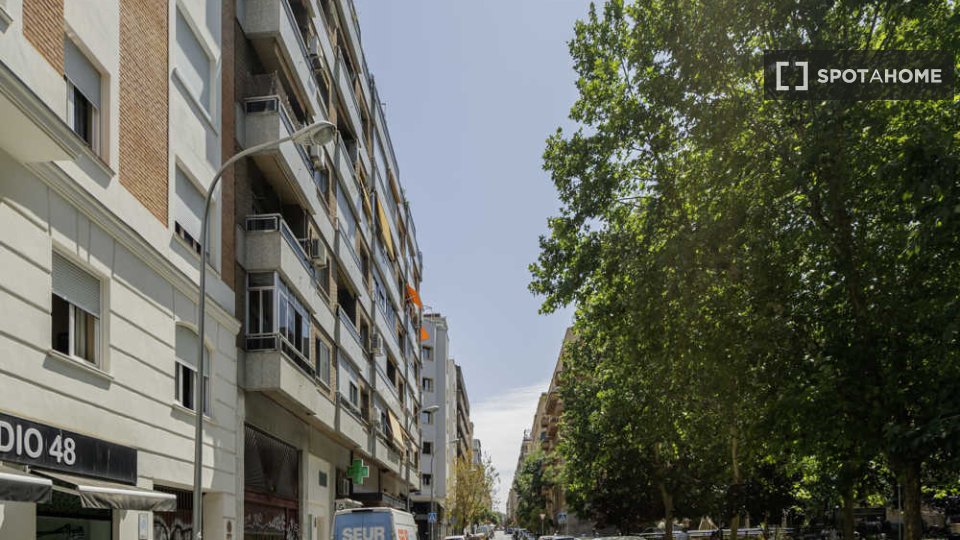 Double room Madrid, 4 beds — photo 28