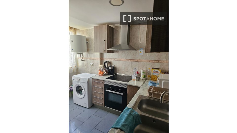 Double room Valencia, 4 beds, 120m² — photo 9