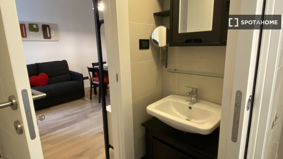 Apartment Milan, 1 bed, 45m² — photo 19