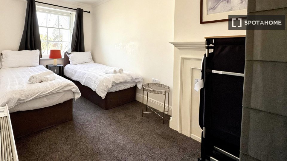 Apartment London, 2 beds — photo 48