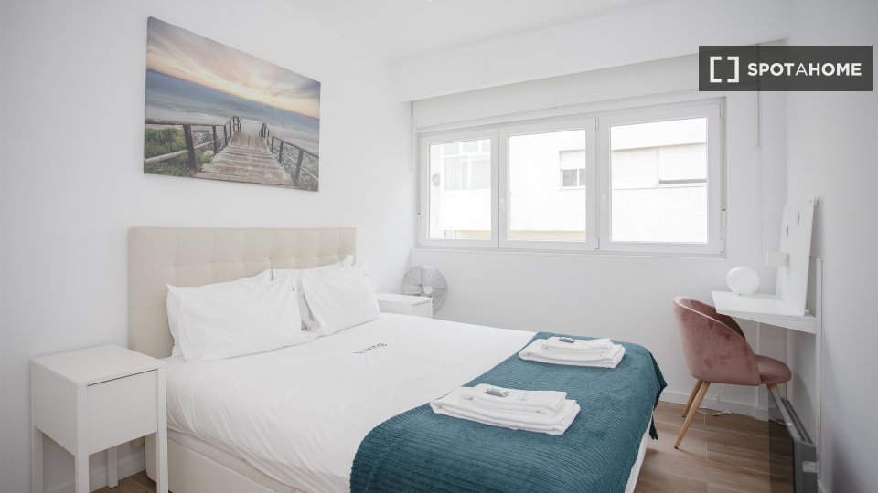 Apartment Porto, 1 bed, 55m² — photo 18