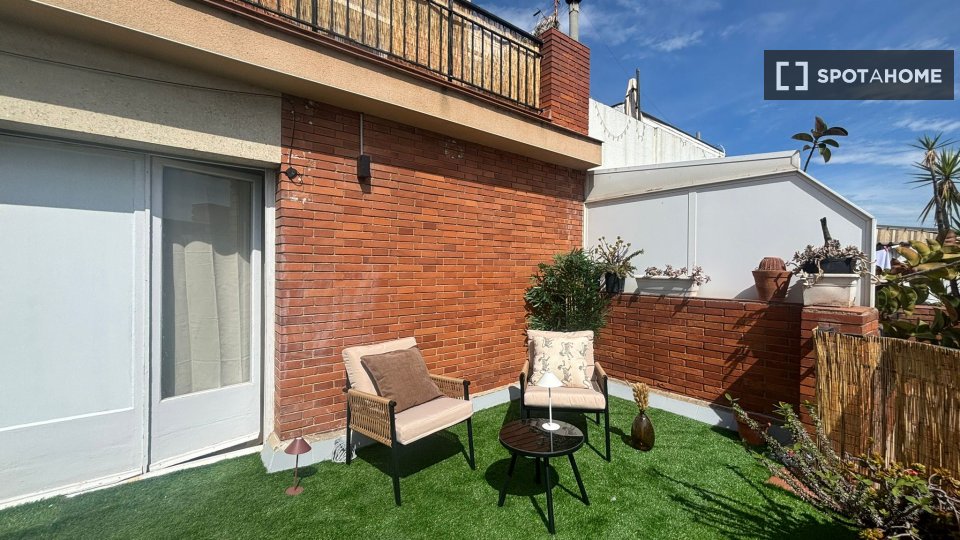 Double room Barcelona, 8 beds, 220m² — photo 7